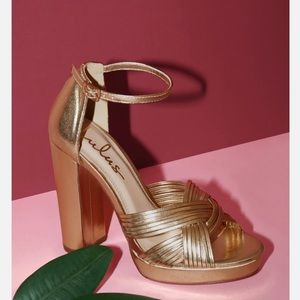 Lulu’s gold platform sandals